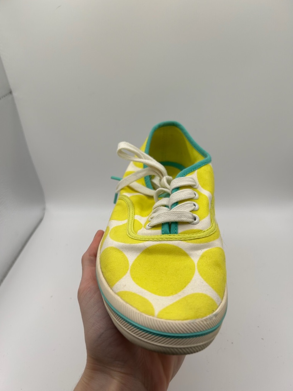Boden Yellow Polka Dot Canvas Sneakers Teal Trim Women’s Size 37 EU / US 6 - Picture 7 of 14